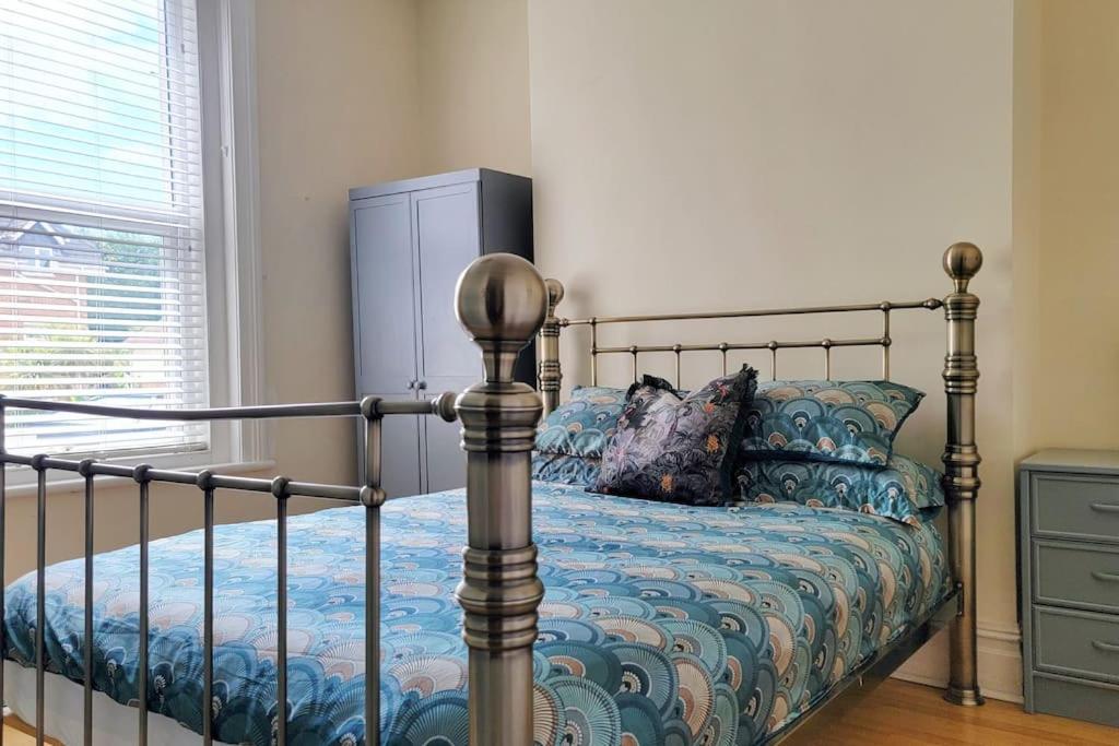 Flamingo Rise 2 Bed 6 Guest Escape Bournemouth