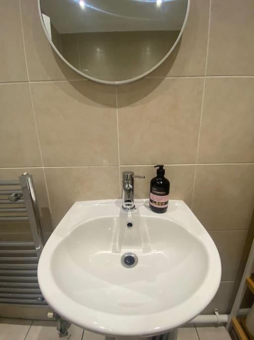 Flamingo Rise 2 Bed 6 Guest Escape Apartment Bournemouth